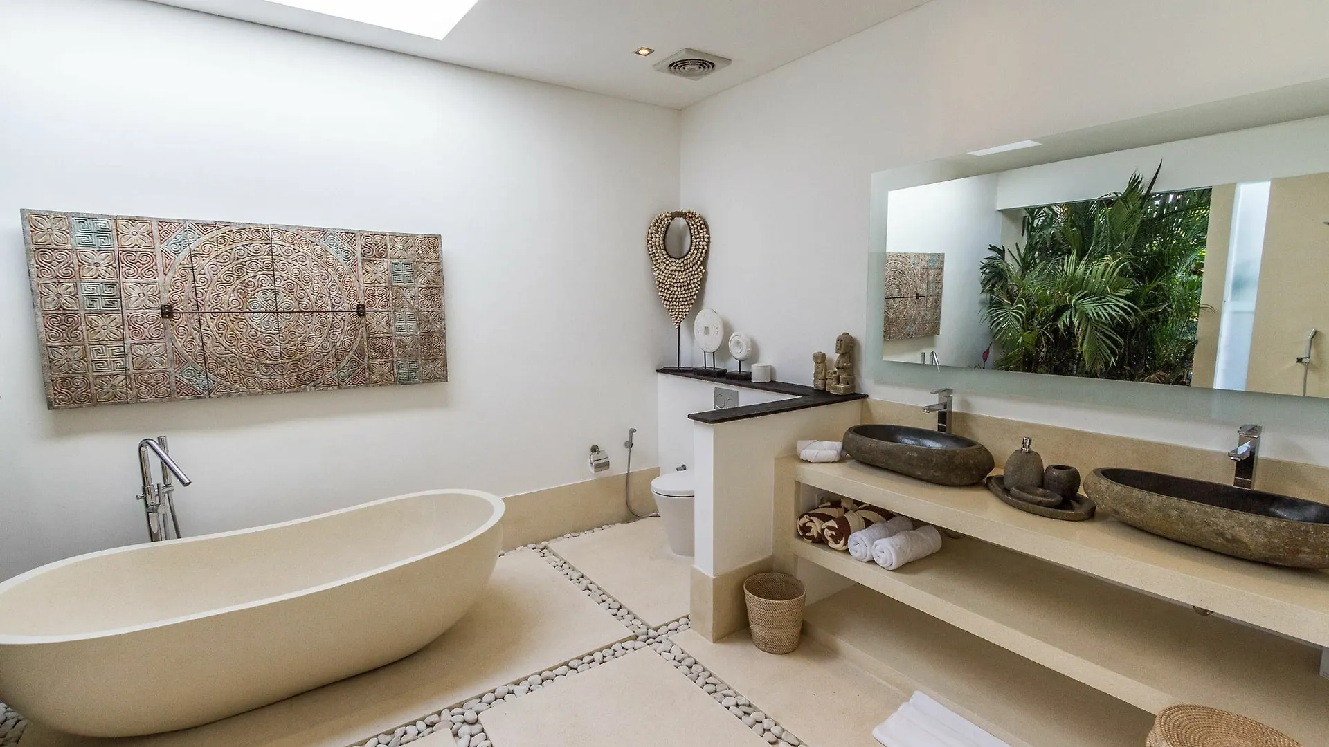 Villa Juna - Beautiful 3 Bedroom In Seminyak אינדונזיה