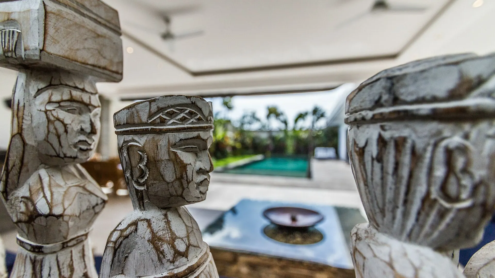 Villa Juna Seminyak Indonesia