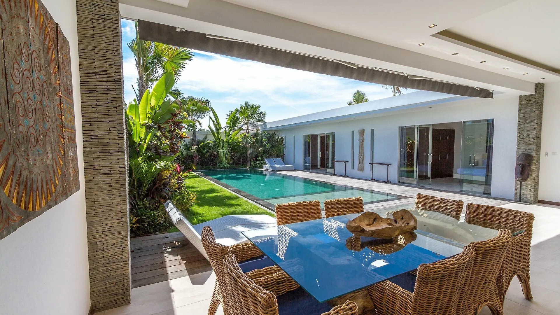 Villa Juna - Beautiful 3 Bedroom In Seminyak אינדונזיה