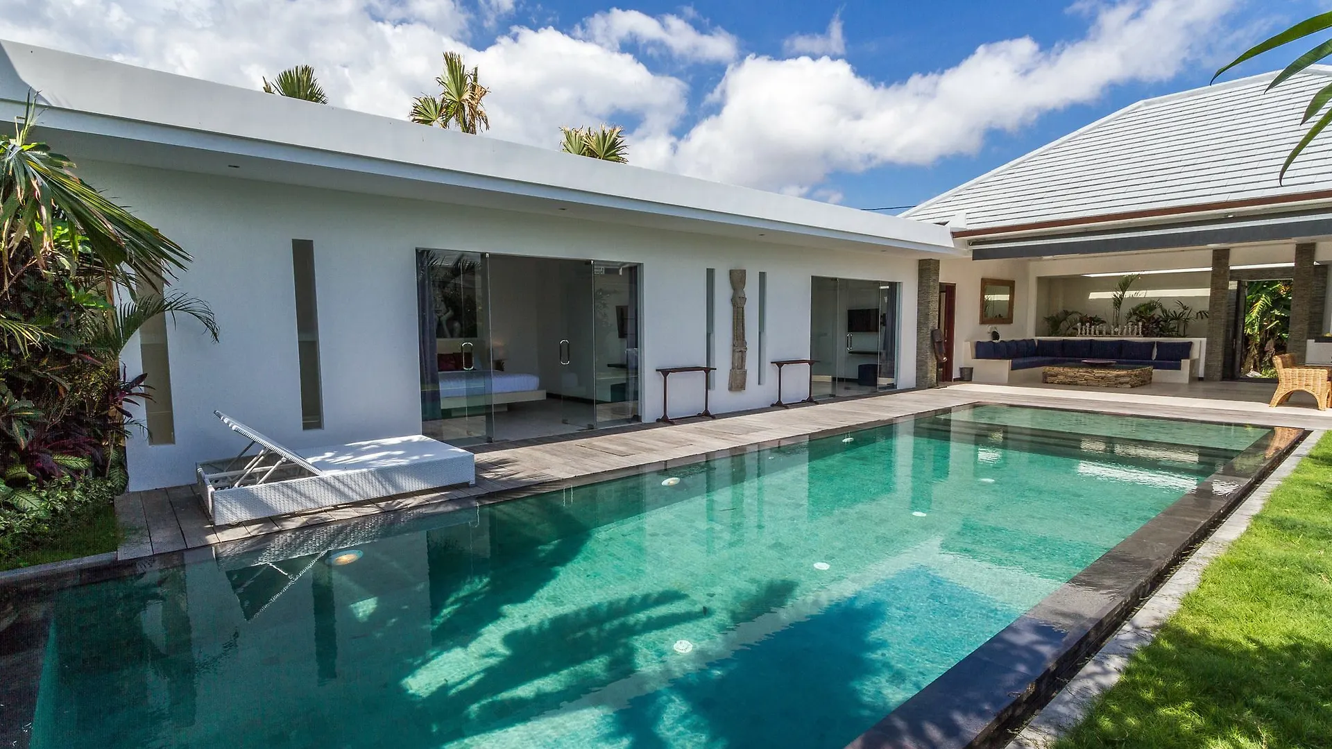 Villa Juna - Beautiful 3 Bedroom In Seminyak  Seminyak (Bali)