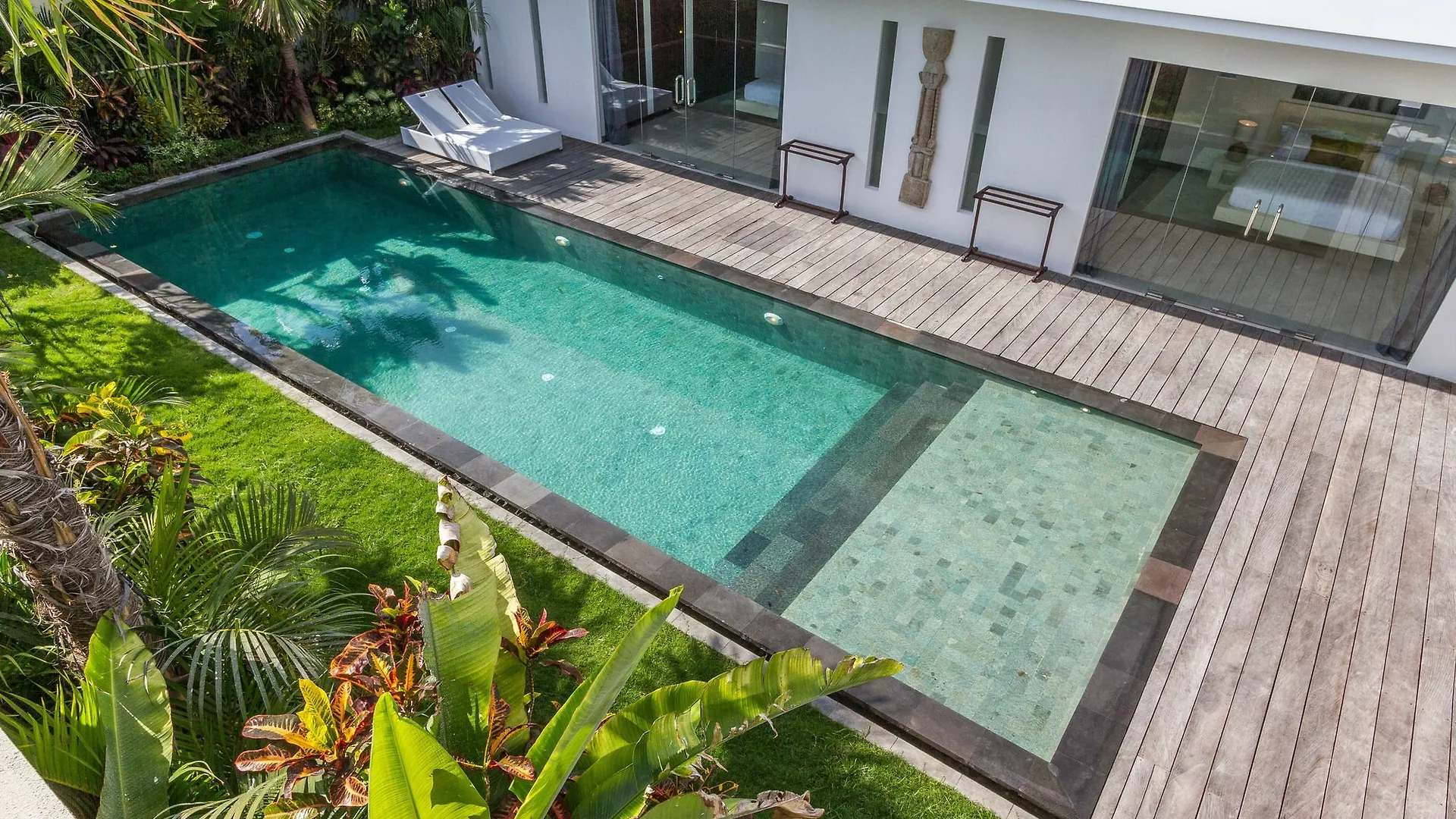 Villa Juna - Beautiful 3 Bedroom In Seminyak